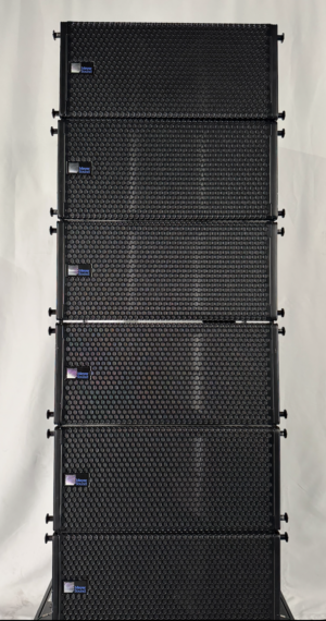 PKG 12/4 LINA-1100LFC w/covers & dollies in Like New!